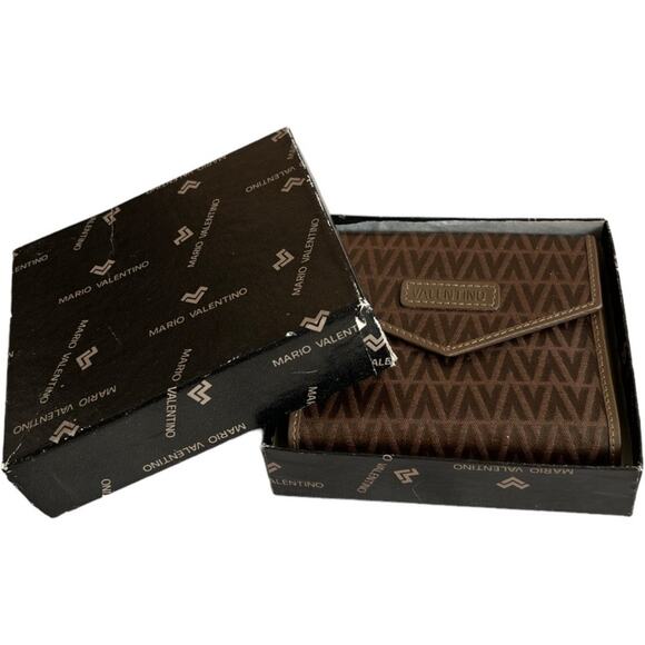 Mario Valentino Vintage Brown PVC Logo Wallet, 4.25"x4"x1" - Picture 2 of 12
